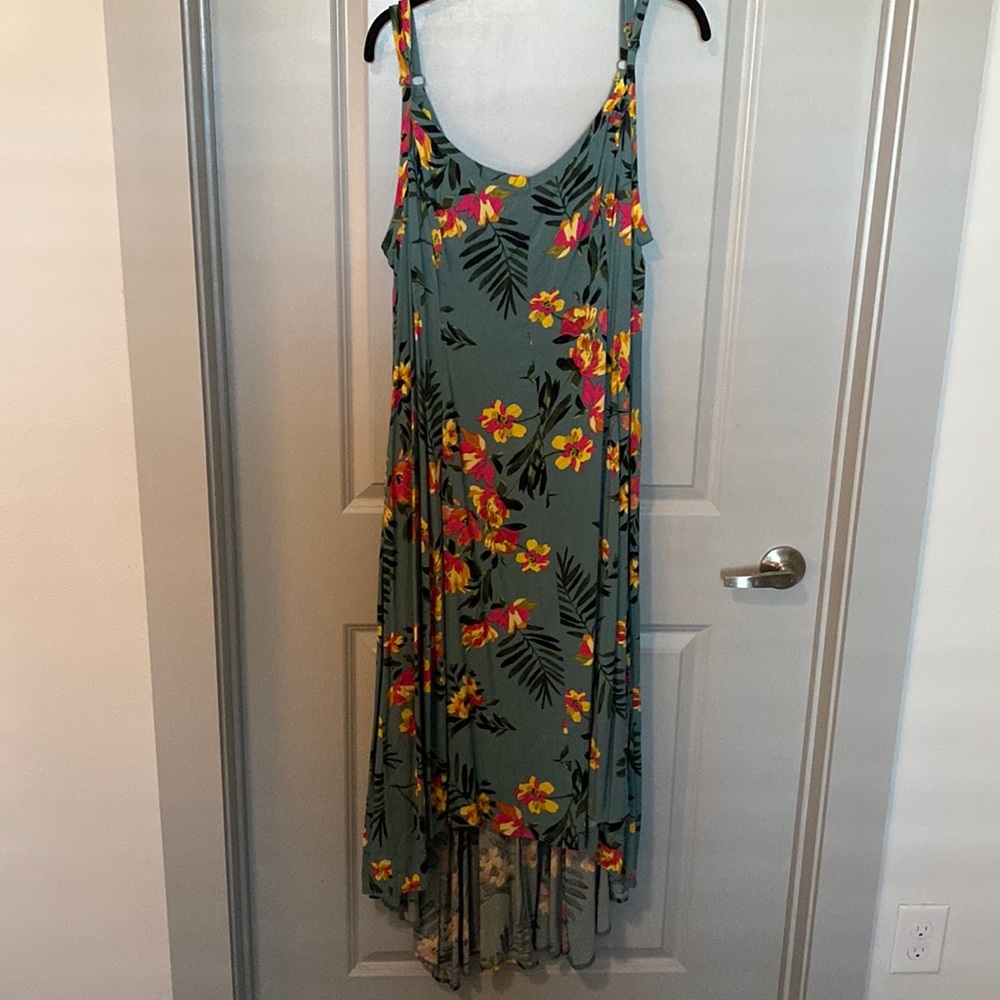 Brand new long Hawaiian style dress